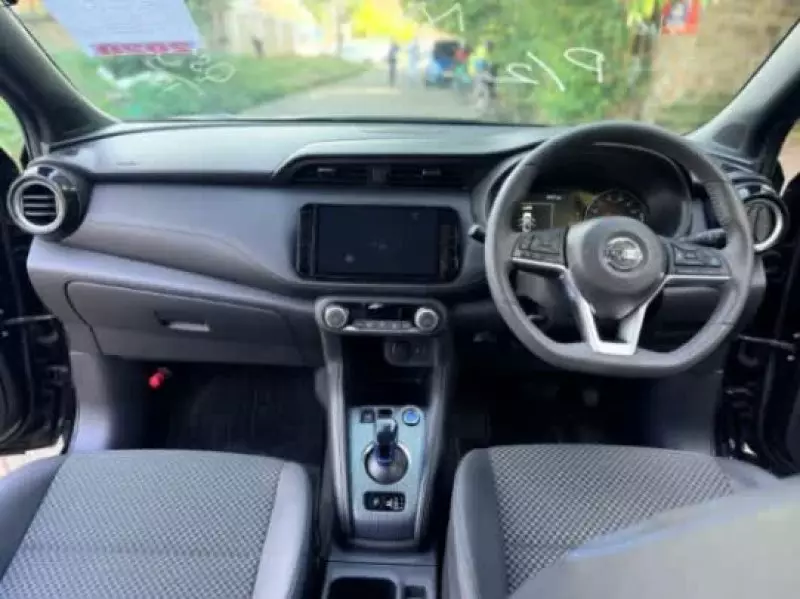 Nissan Kicks   - 2020