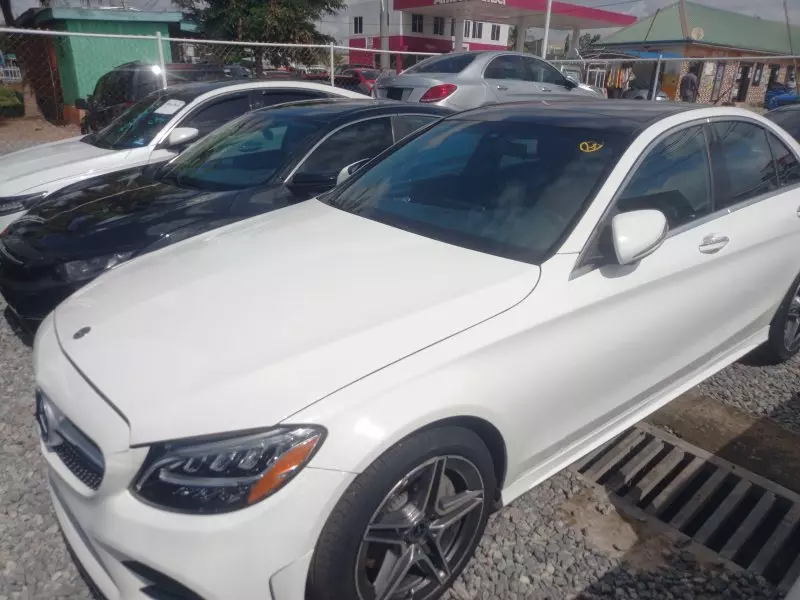 Mercedes-Benz C 300   - 2020