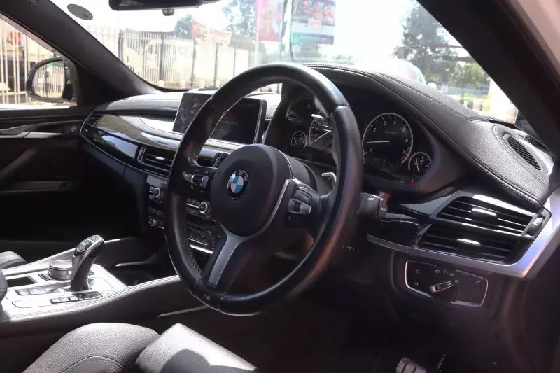 BMW X6   - 2016