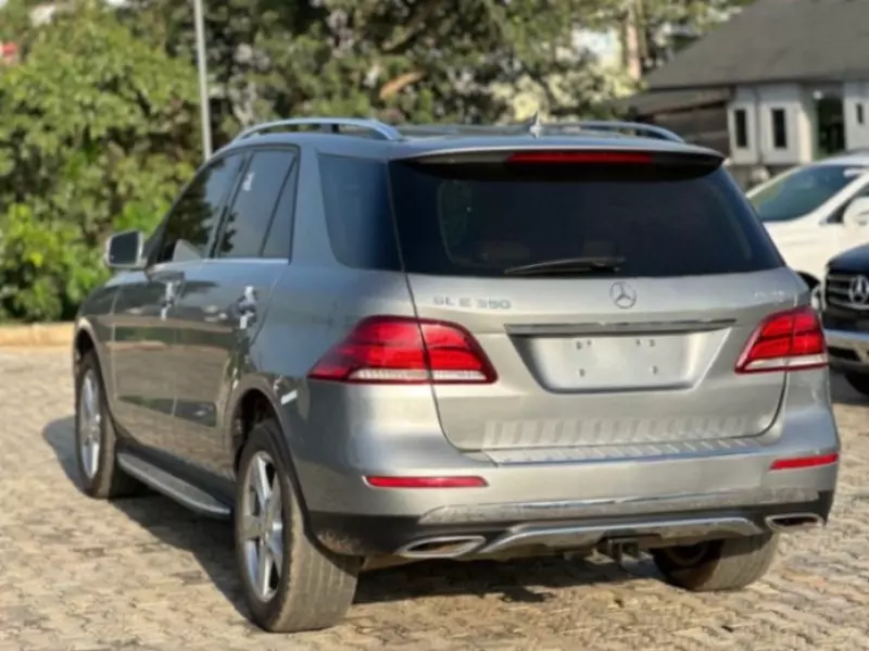 Mercedes-Benz GLE 350   - 2016