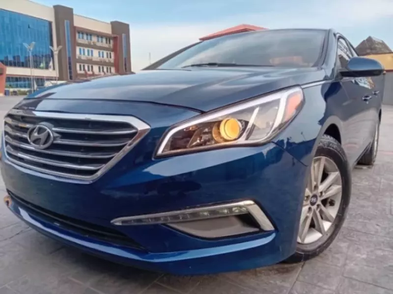 Hyundai Sonata   - 2015