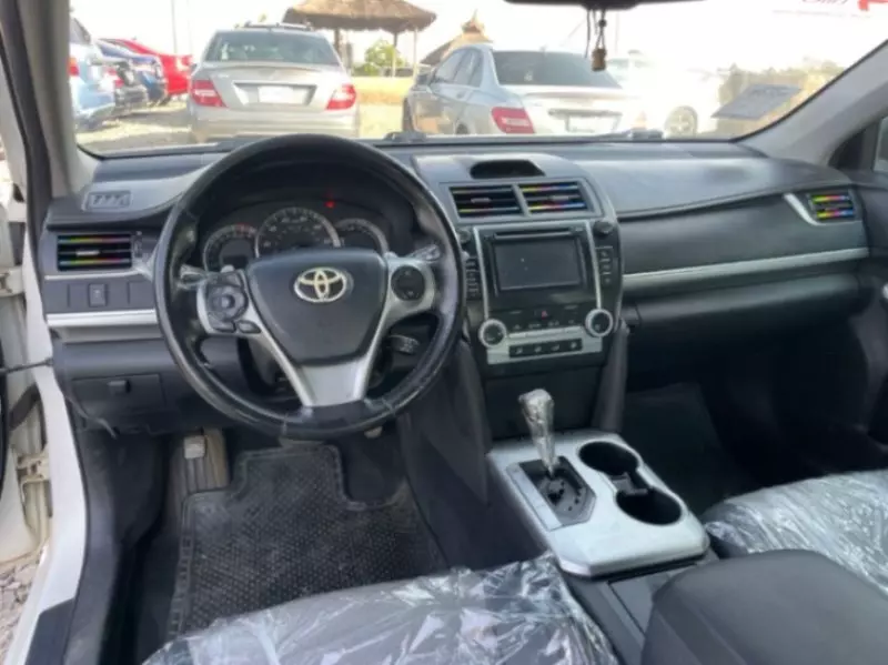 Toyota Camry   - 2012