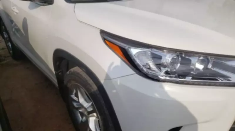 Toyota Highlander   - 2015