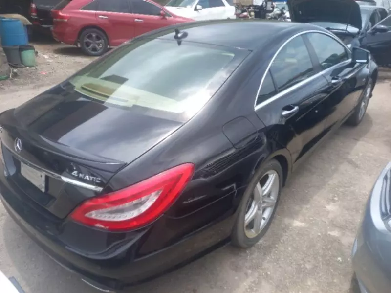 Mercedes-Benz CLS 550   - 2012