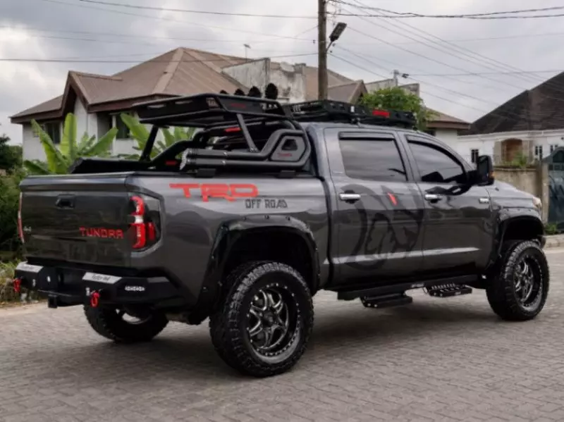 TOYOTA Tundra   - 2014