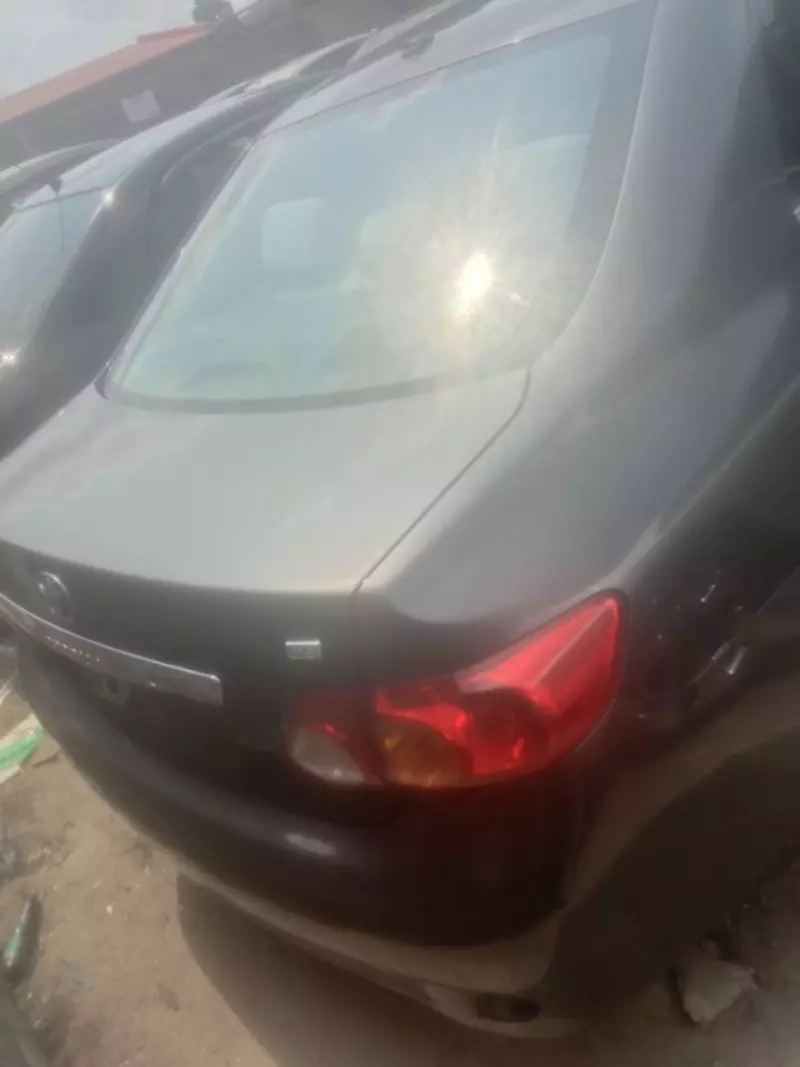 Toyota Corolla   - 2013