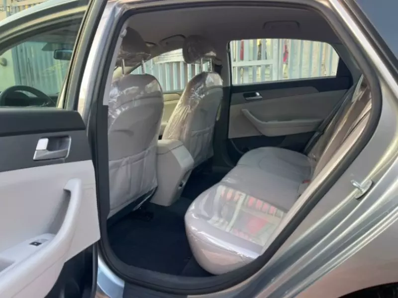 Hyundai Sonata   - 2015