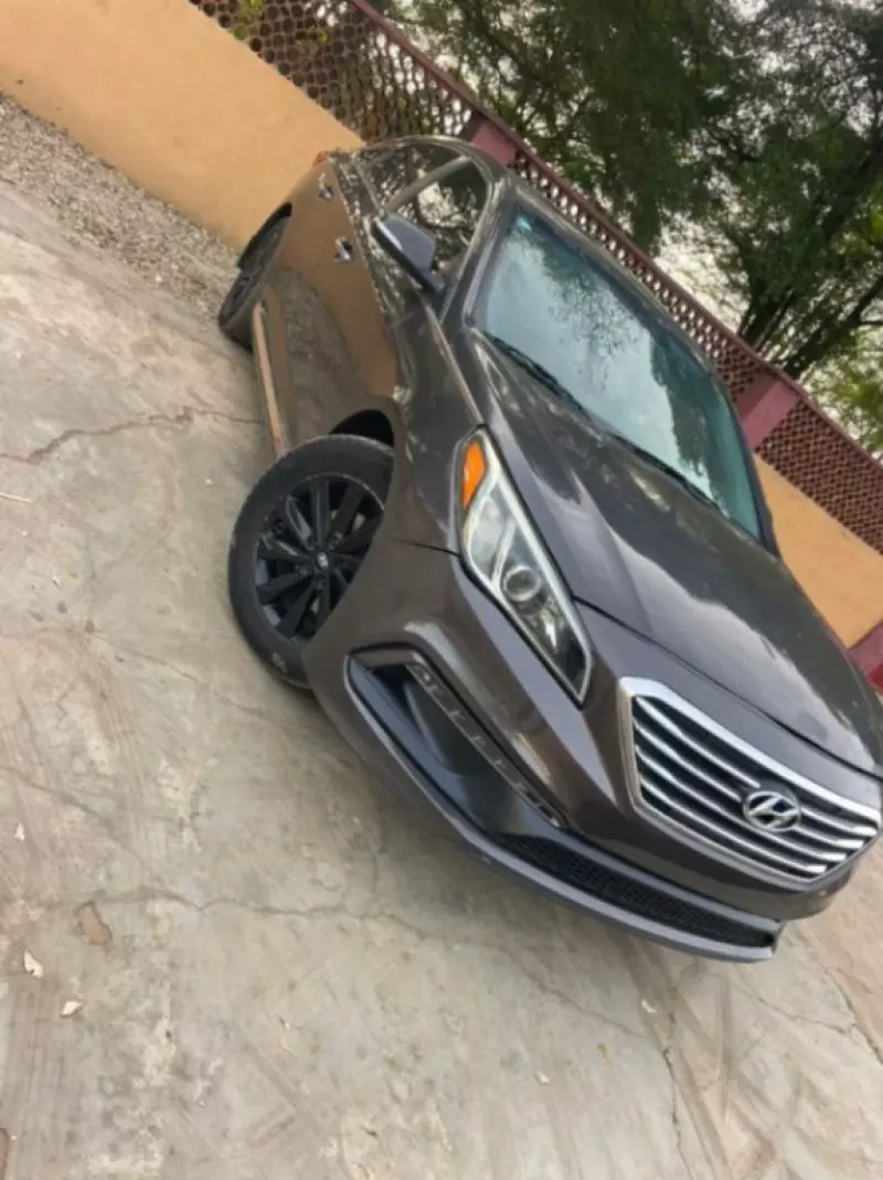 Hyundai Sonata   - 2017