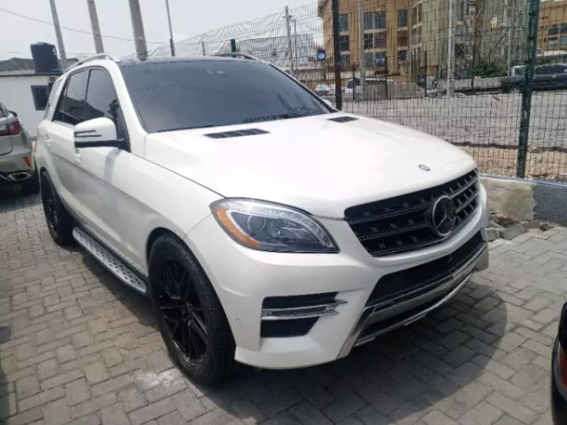 Mercedes-Benz ML-Class   - 2015