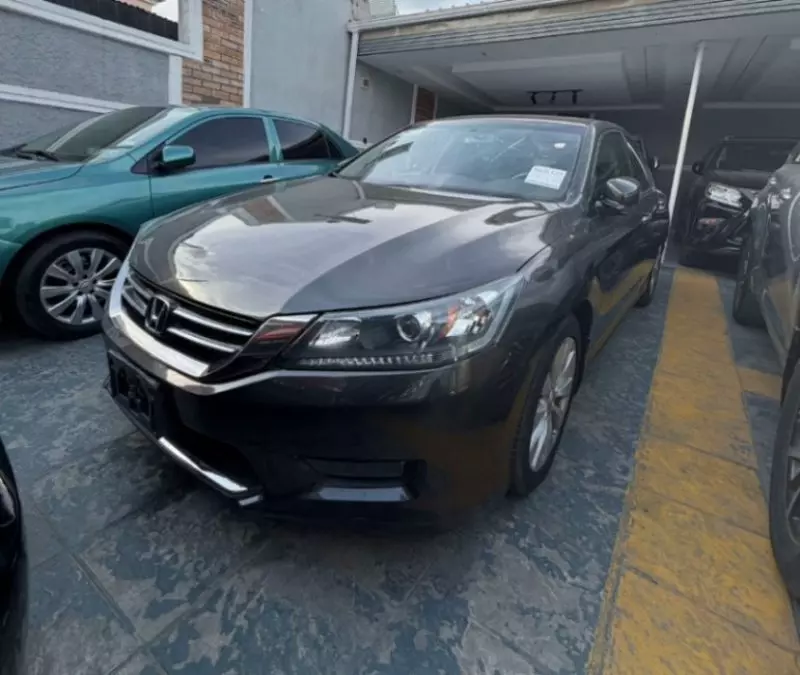 Honda Accord   - 2015