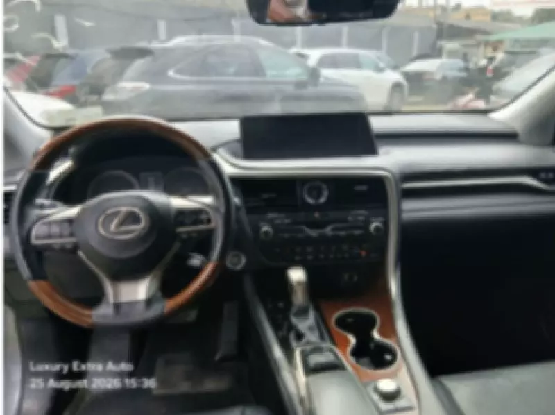 Lexus RX   - 2017