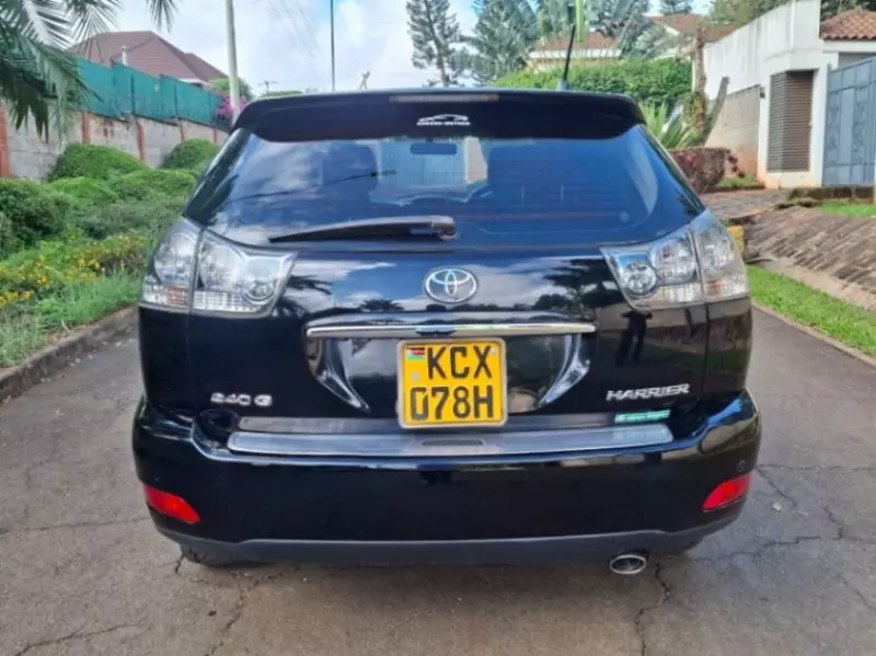 Toyota Harrier   - 2012
