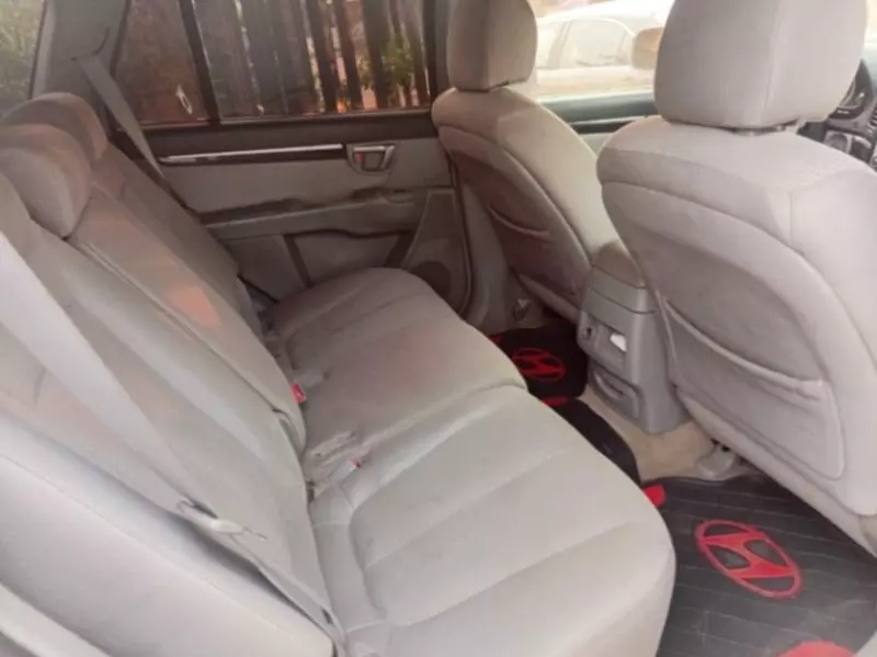 Hyundai Santa Fe   - 2008