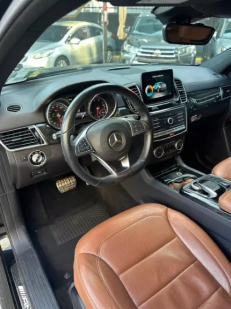 Mercedes-Benz GLE 43 AMG   - 2017