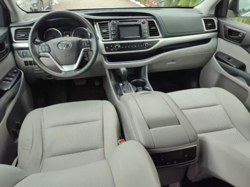 TOYOTA Highlander   - 2020