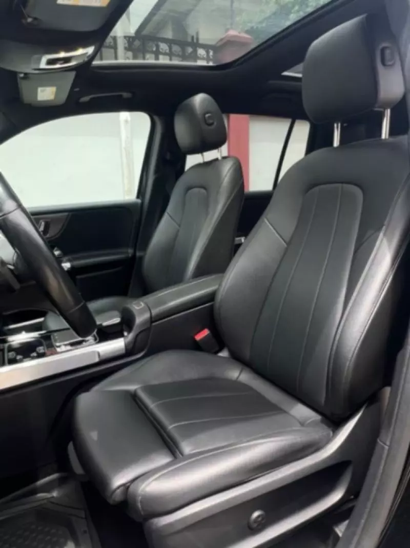 Mercedes-Benz GLB-Class   - 2020
