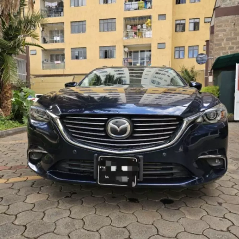 Mazda Atenza    - 2017