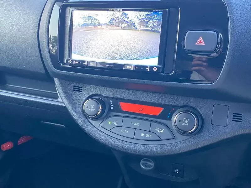 TOYOTA Vitz   - 2019