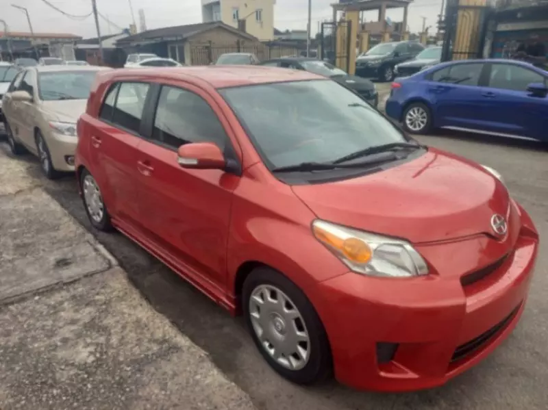 Toyota Scion   - 2008