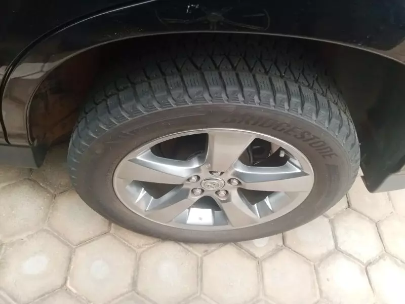 Toyota Harrier   - 2010