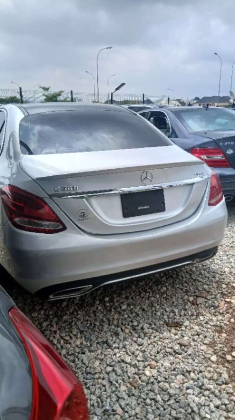 Mercedes-Benz C-Class   - 2016