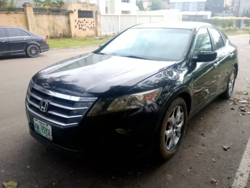 Honda Accord Crosstour   - 2010