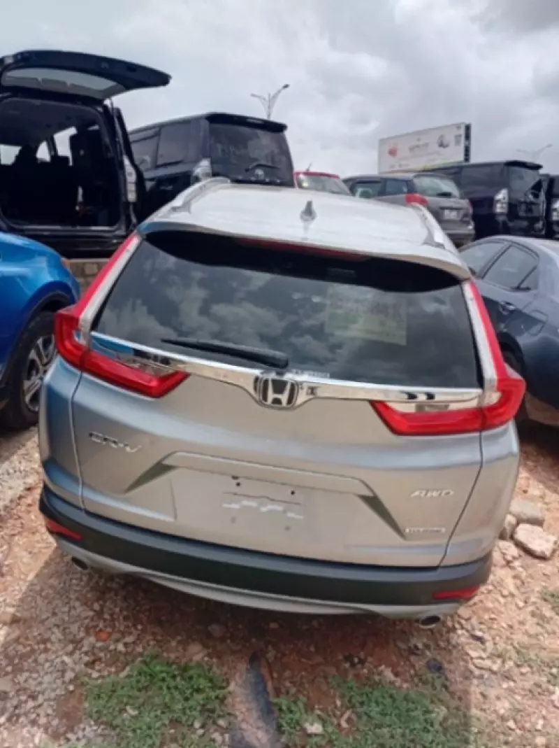 Honda CR-V   - 2019