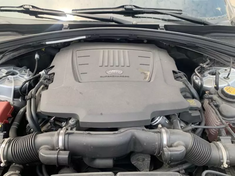 Land Rover Range Rover Velar   - 2018