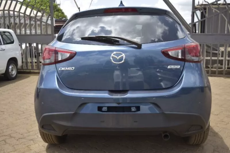 Mazda Demio    - 2019