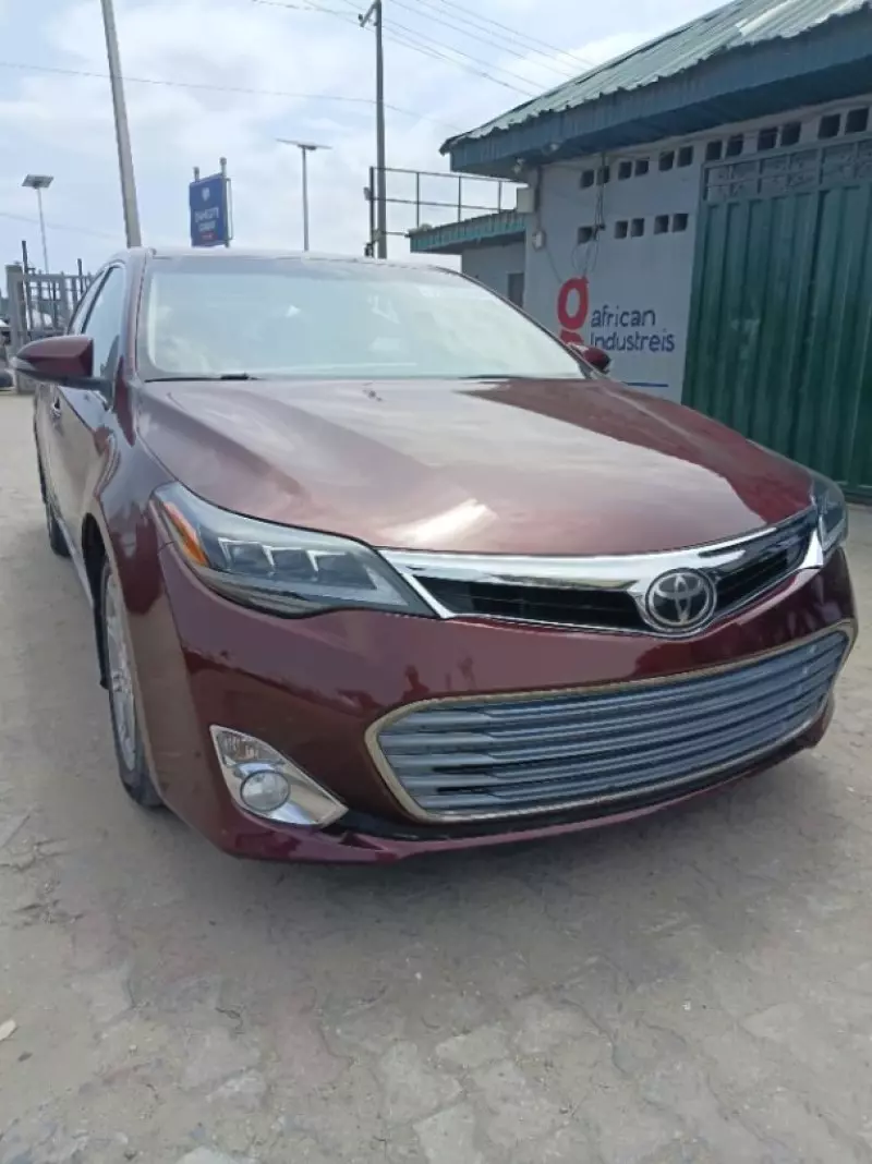 TOYOTA Avalon   - 2014