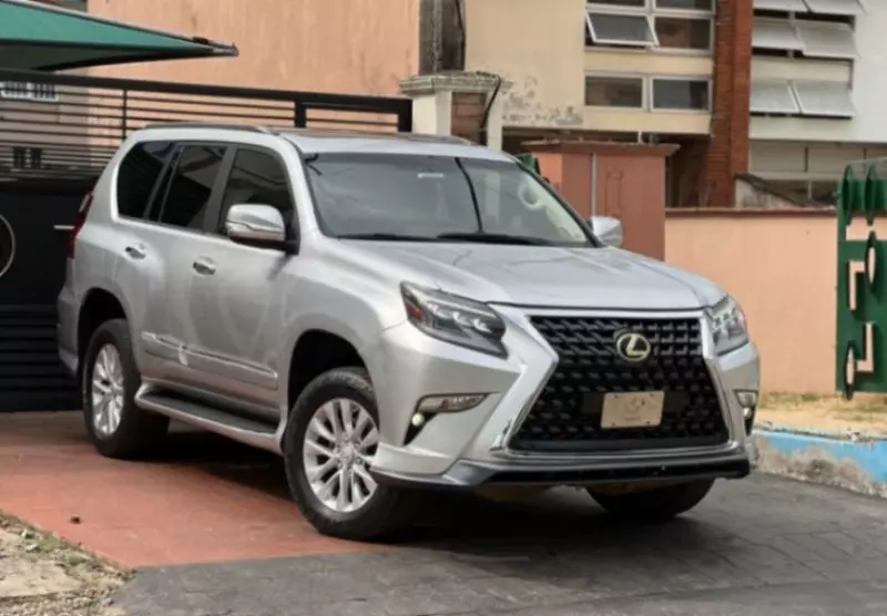 Lexus GX 460   - 2010