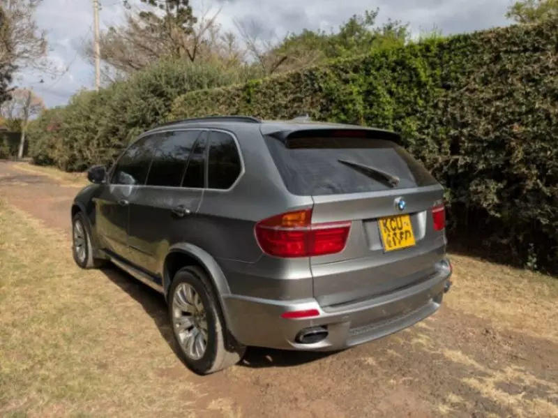 BMW X5   - 2012