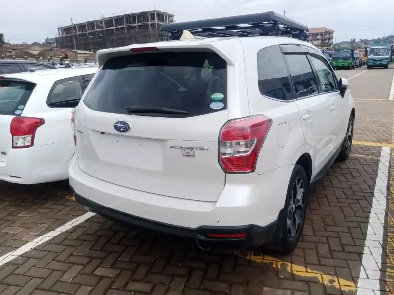 Subaru Forester   - 2013
