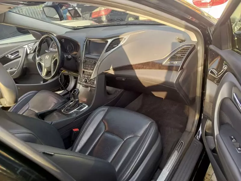 Hyundai Grandeur   - 2014