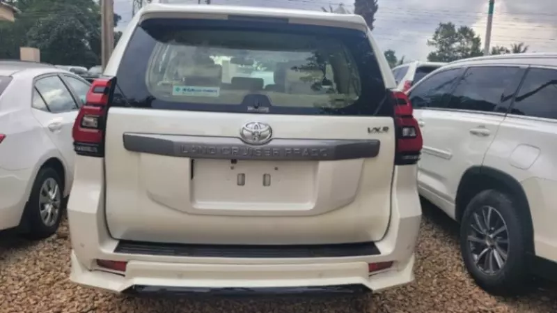 Toyota Landcruiser Prado   - 2018