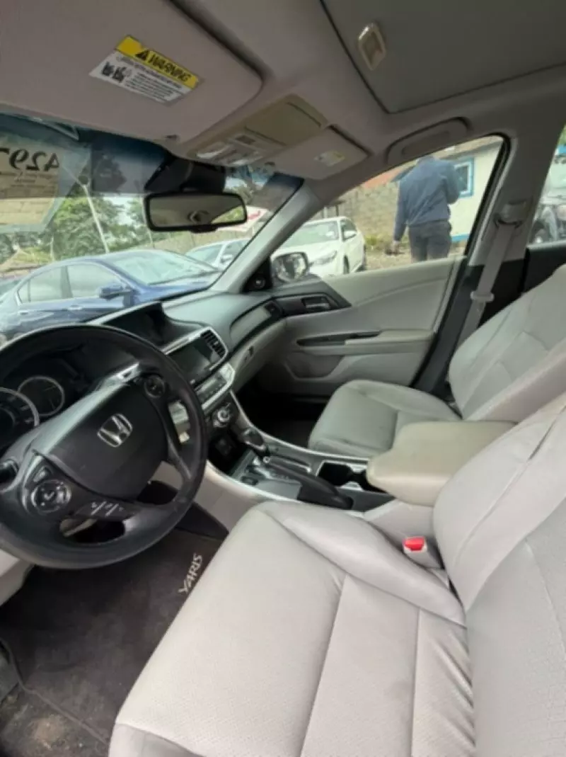 Honda Accord   - 2015