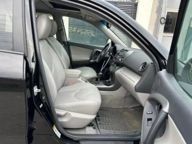 TOYOTA RAV 4 - 2009