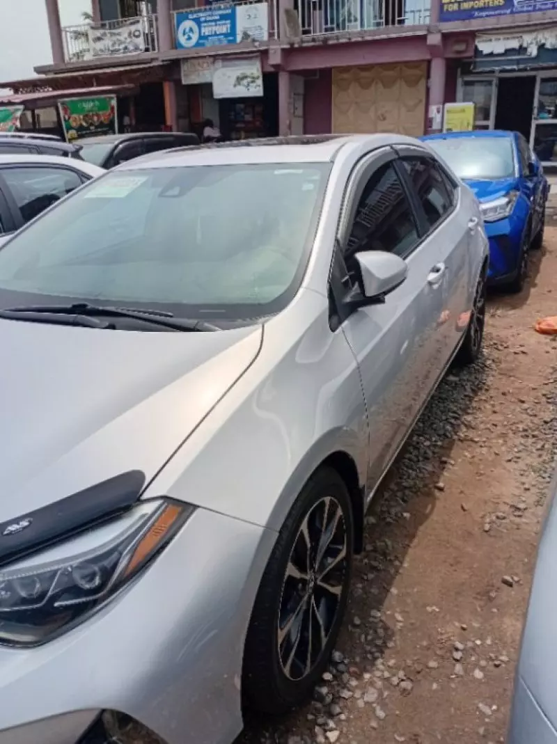 Toyota Corolla   - 2020