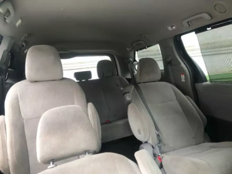 TOYOTA Sienna   - 2015