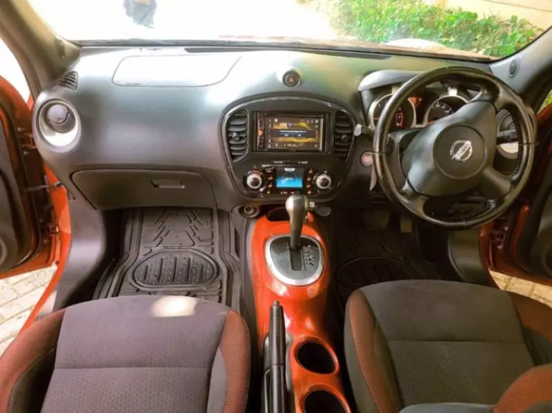 Nissan Juke   - 2010
