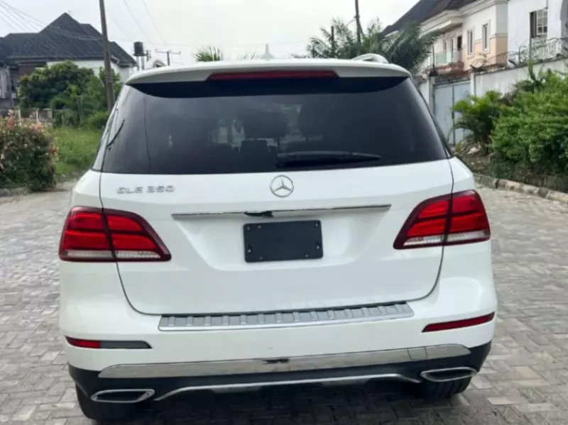 Mercedes-Benz GLE 350   - 2017