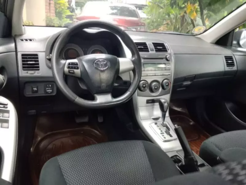 TOYOTA Corolla   - 2011