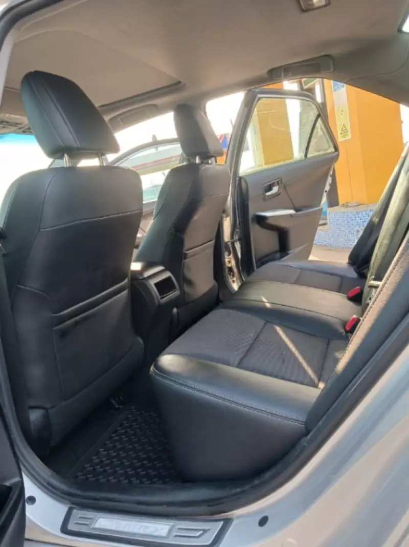 TOYOTA Camry   - 2012