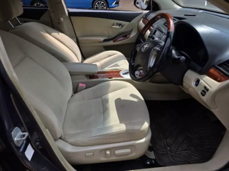 Toyota Axio    - 2015