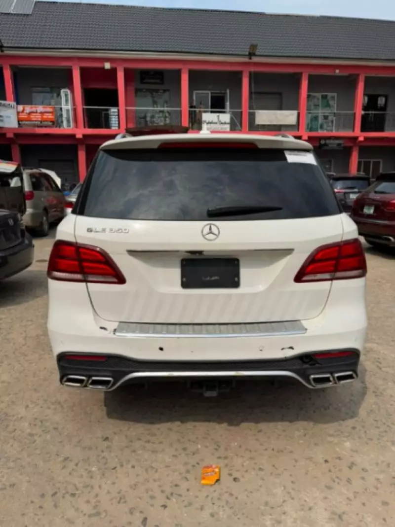 Mercedes-Benz GLE 350   - 2017