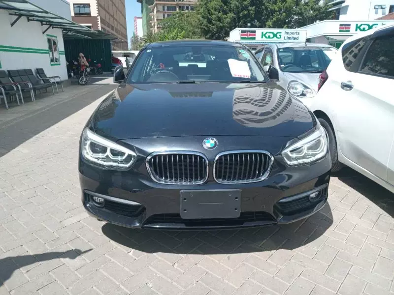 BMW 118i   - 2018