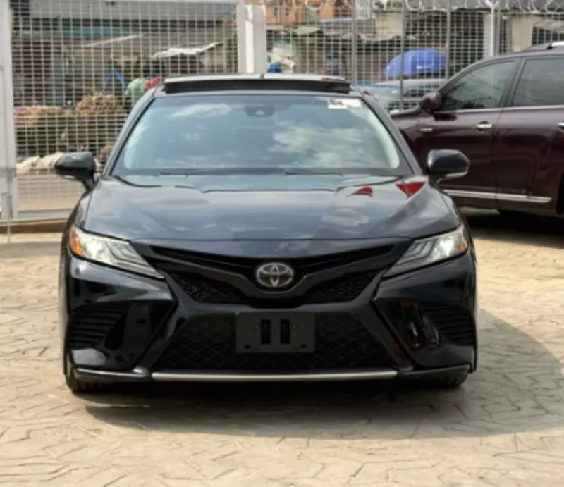 Toyota Camry   - 2019