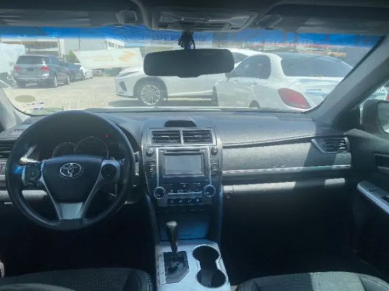 Toyota Camry - 2013