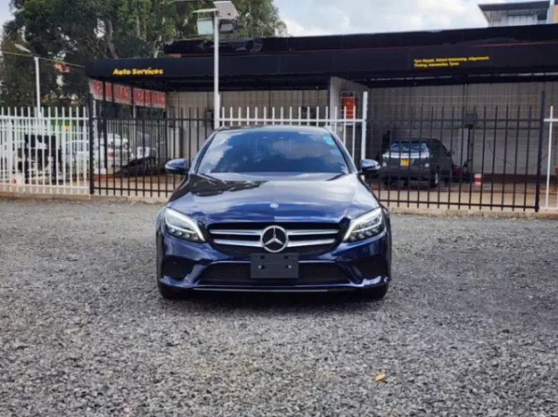 Mercedes-Benz C 180   - 2002