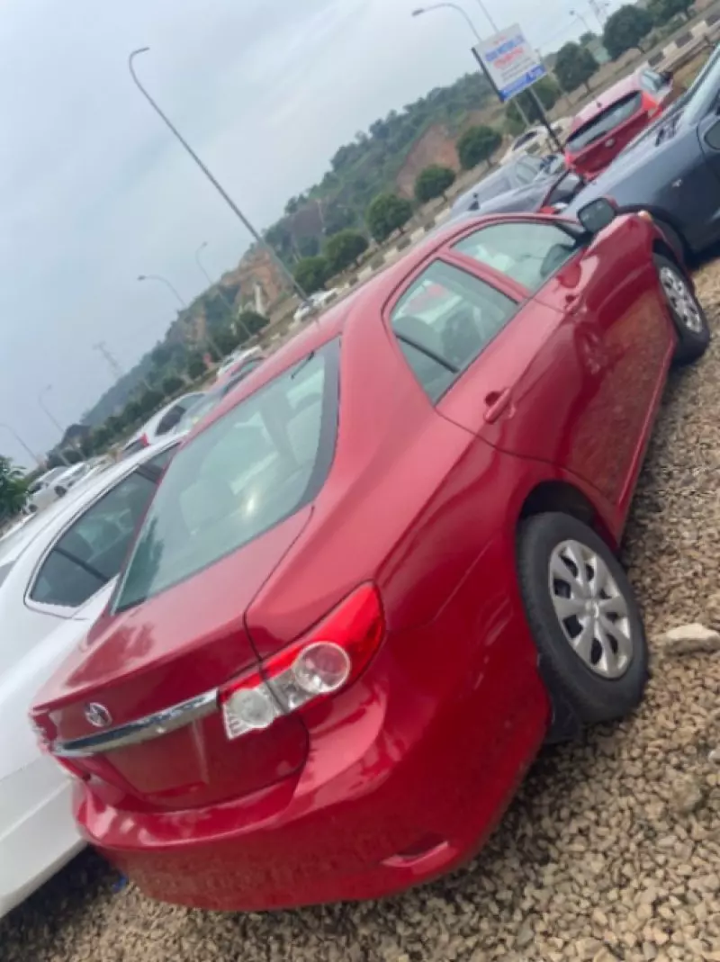 TOYOTA Corolla - 2013